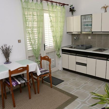 Apartman Sardelic Korčula Eksteriør billede