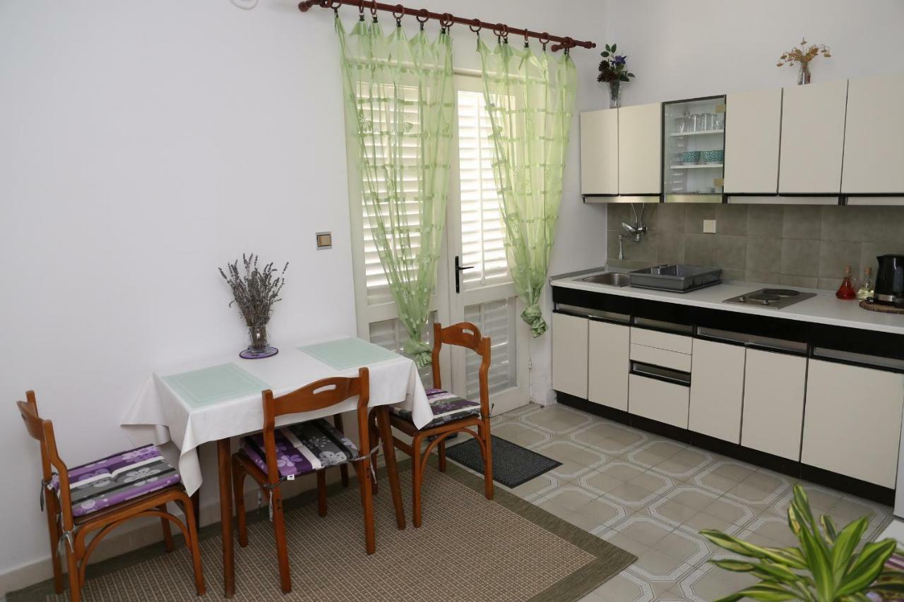 Apartman Sardelic Korčula Eksteriør billede